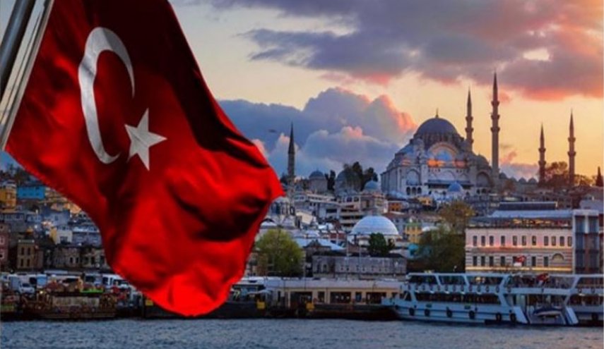 تركيا تحذر مواطنيها من السفر لأمريكا وأوروبا