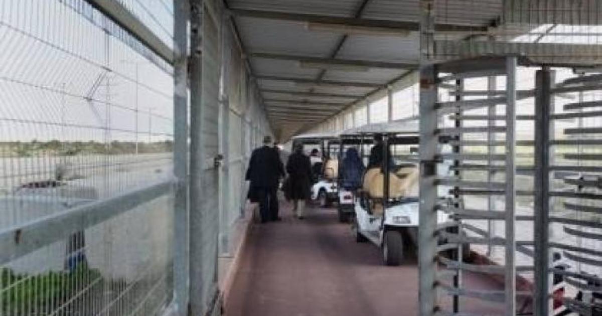 تنقل 25 ألف مسافر عبر منفذ بيت حانون خلال الأسبوع الماضي | وكالة شمس نيوز الإخبارية