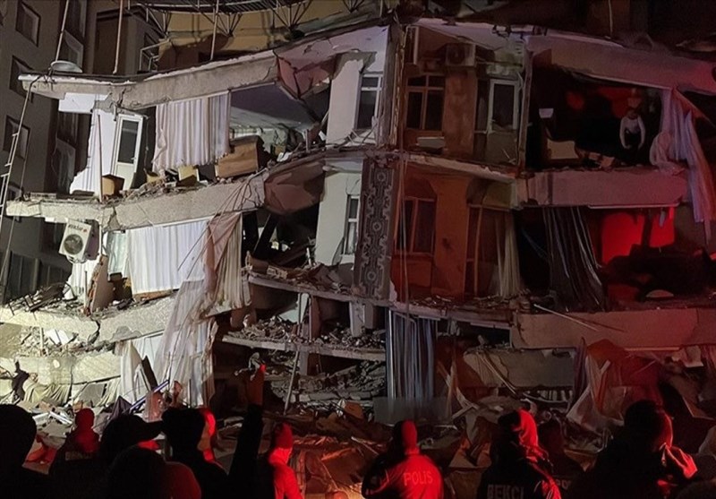 حصیلة ضحایا الزلزال فی ترکیا وسوریا تتجاوز 3660 قتیلا فی حصیلة غیر نهائیة