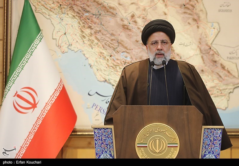 رئیسی : ایران والصین ستوقعان على 20 مذکرة تفاهم بینهما