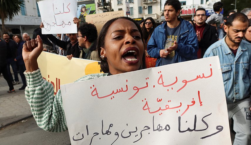 شاهد.. أزمة في تونس بخصوص المهاجرين غيرالنظاميين