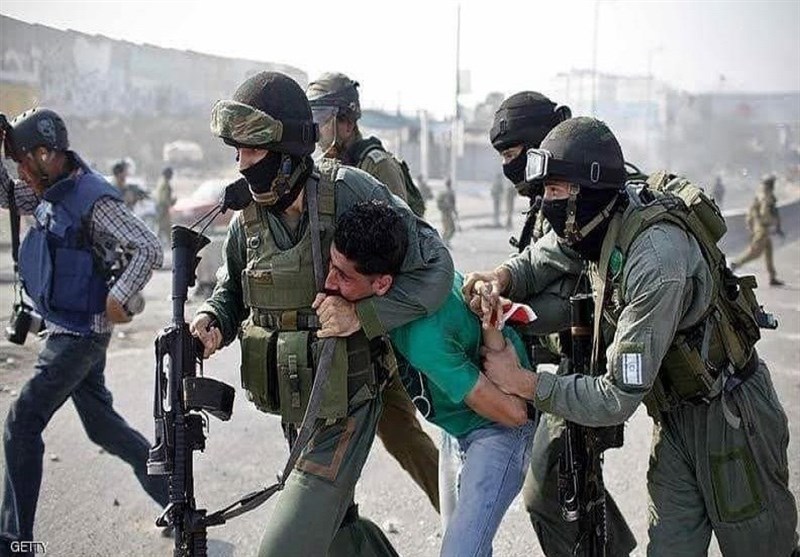 400 معتقل من القدس المحتلة منذ بدایة العام