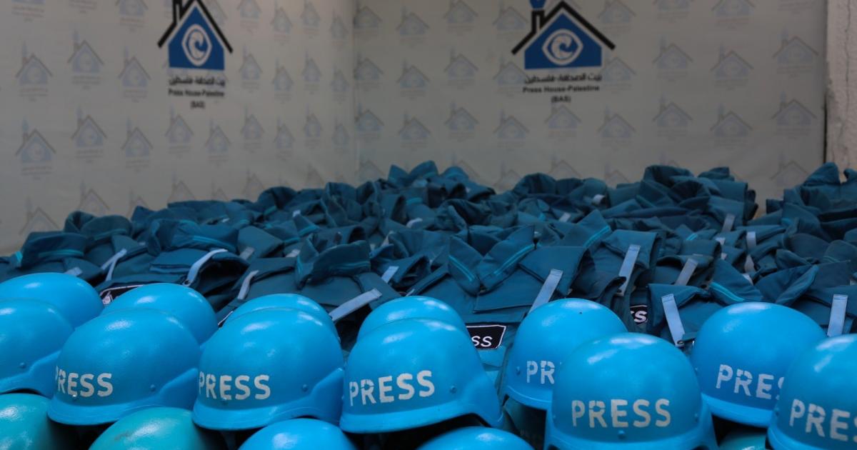 بيت الصحافة يتسلم الدفعة الثانية من معدات السلامة المهنية للصحفيين | وكالة شمس نيوز الإخبارية
