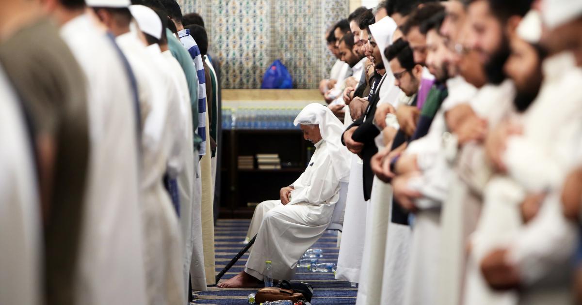 وزارة الأوقاف تخصص 30 مسجداً لصلاة التروايح بجزءٍ كامل من القرآن | وكالة شمس نيوز الإخبارية