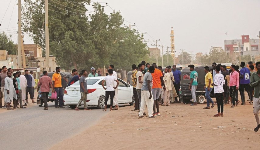 شاهد.. تفاقم الأزمة الانسانية في السودان وعمليات الإجلاء مستمرة