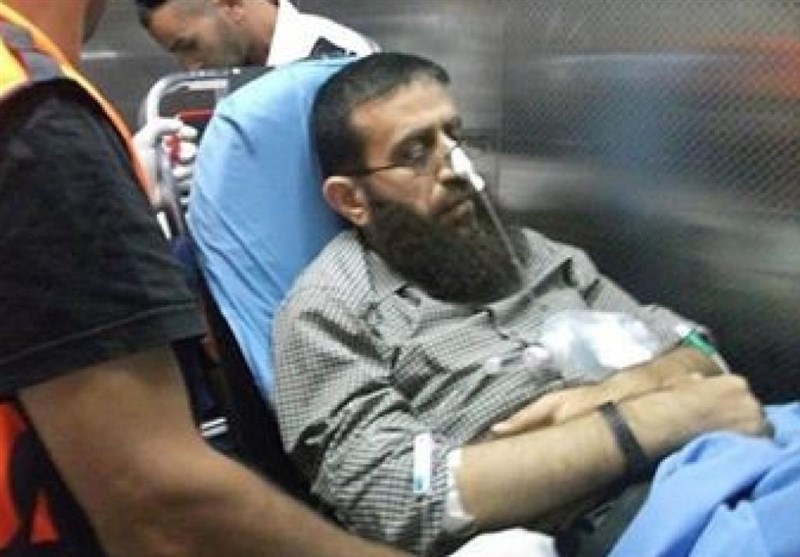 عائلة خضر عدنان : نقل الشیخ لمشفى غیر معلوم لتدهور حالته الصحیة بشکل خطیر