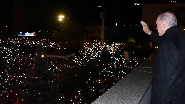 أردوغان: الديمقراطية والشعب التركي هما الفائزان بغض النظر عن النتيجة