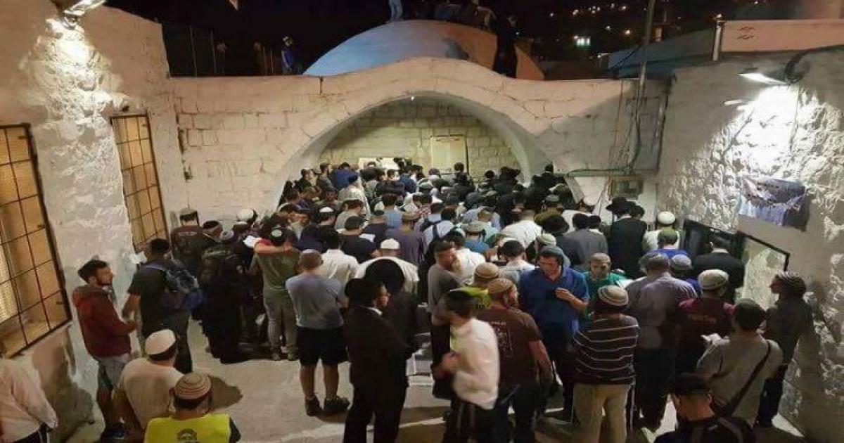 الاحتلال يقتحم منطقة قبر يوسف في نابلس ومقاومون يتصدون | وكالة شمس نيوز الإخبارية