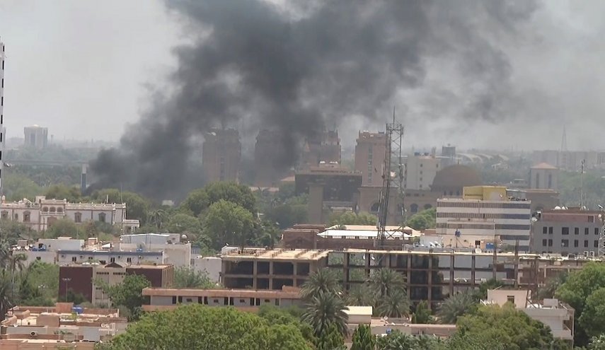 الجيش السوداني يتهم الدعم السريع باقتحام سفارات عربية وإفريقية 