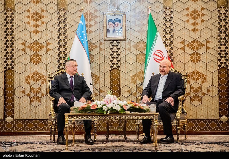 رئیسا برلمانی إیران وأوزبکستان یؤکدان على تعزیز العلاقات التجاریة الثنائیة