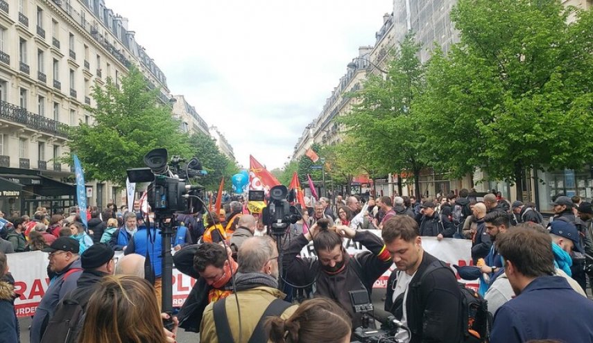 شاهد 300 مسيرة في كل أنحاء فرنسا تزامنا مع عيد العمال
