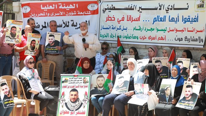 إضراب مفتوح عن الطعام للأسرى الإداريين في سجون الاحتلال الإسرائيلي