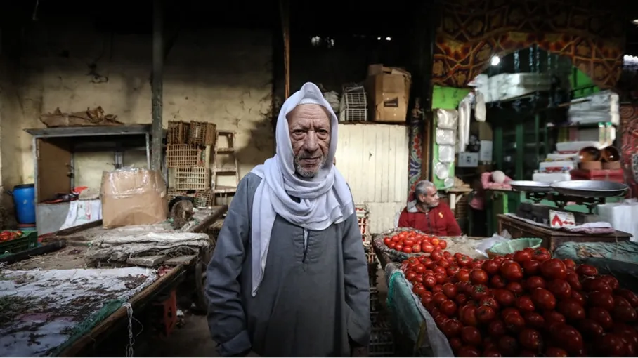 بالصور ؛ فوضى الأسعار تضرب الأسواق في مصر.. جشع أم أزمة سلع؟