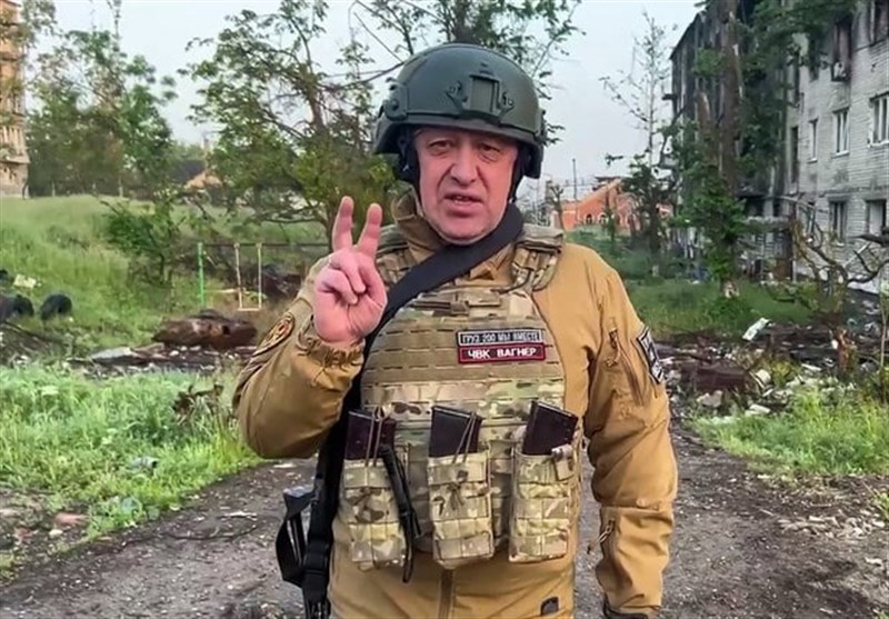 قائد فاغنر یدعو لتمرد مسلح بعد اتهامه الجیش الروسی بقصف معسکرات لقواته فی أوکرانیا