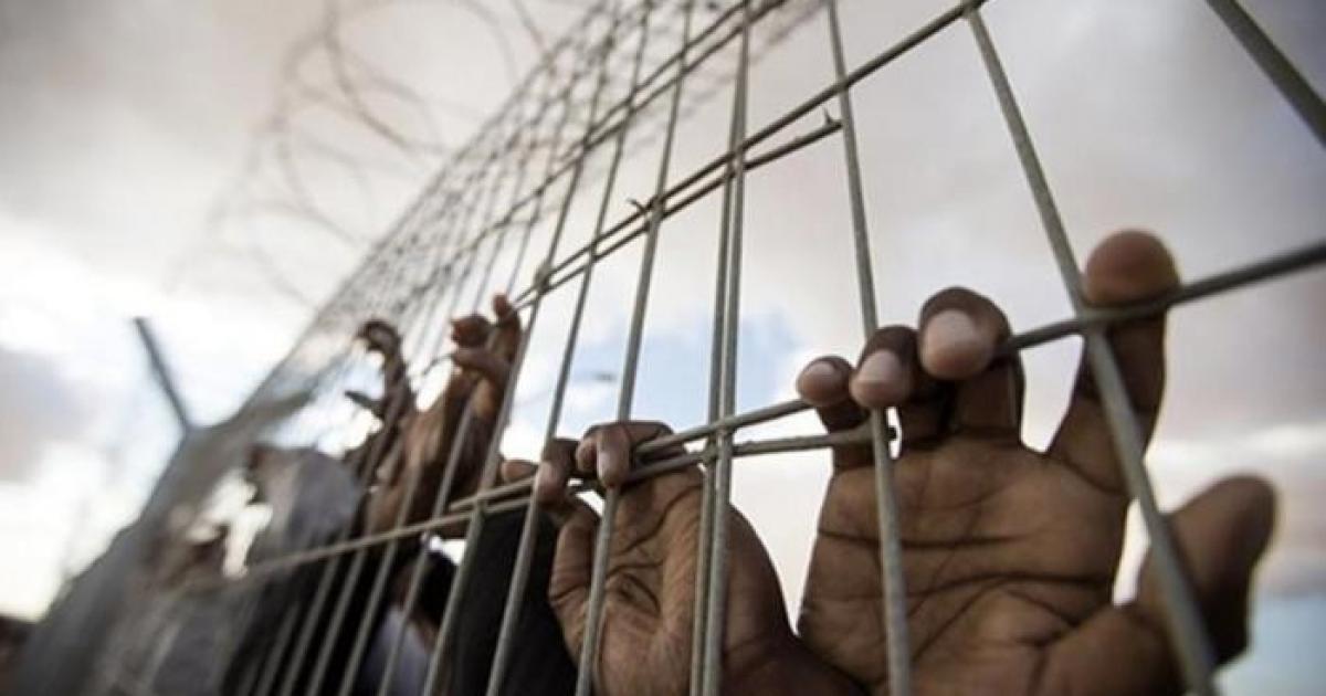 قرار صعب من الأسرى في سجن النقب بعد توتر كبير مع الإدارة | وكالة شمس نيوز الإخبارية