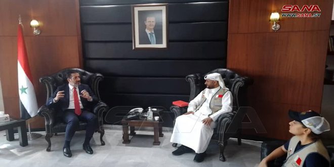 الوزير المنجد يبحث مع فريق المؤسسة الملكية للأعمال الإنسانية البحرينية التعاون لمساعدة متضرري الزلزال