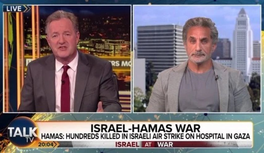 شاهد/ 'باسم يوسف' يلقن إعلامي بريطاني درسًا قاسيًا بسبب غزة!