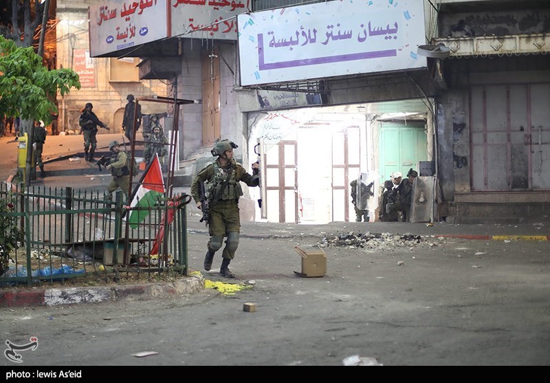 الاحتلال الصهیونی یصعد بالضفة.. شهداء واعتقالات وإصابات
