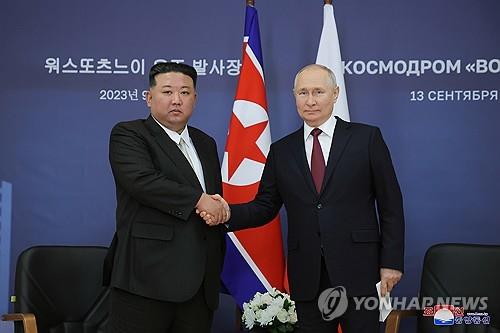وكالة الأنباء المركزية الكورية: وفد روسي يصل إلى بيونغ يانغ لإجراء محادثات تجارية وعلمية
