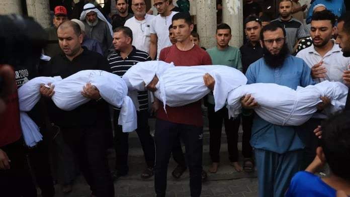 ارتفاع حصيلة ضحايا الغارات الإسرائيلية علی غزة إلی 17177 شهيدا