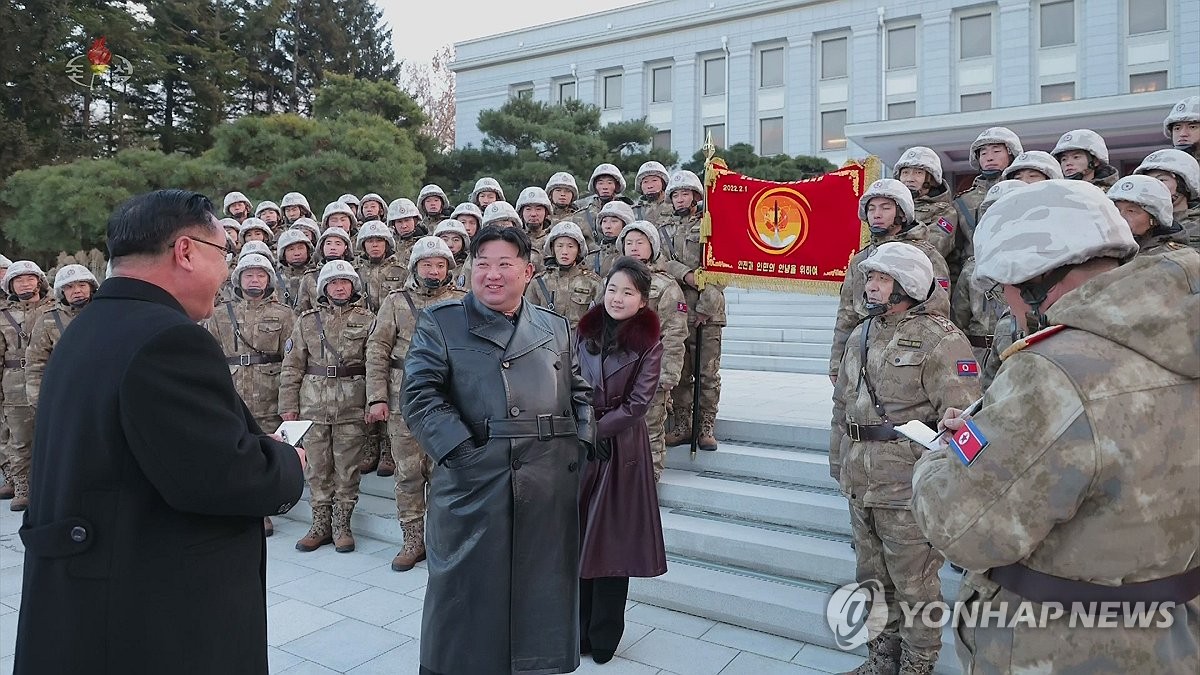 (جديد) الزعيم الكوري الشمالي: لن نتردد في الهجوم النووي في حال حدوث استفزازات نووية من العدو