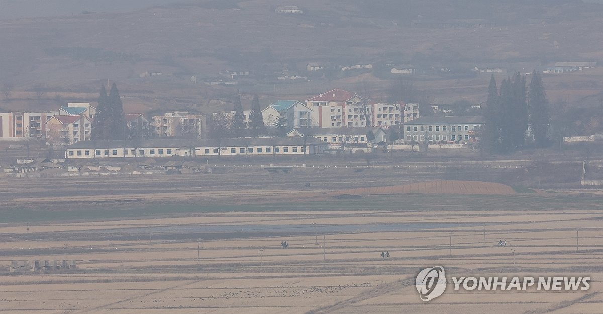 (جديد) كوريا الشمالية تنتقد التدريبات العسكرية المشتركة بين كوريا الجنوبية والولايات المتحدة