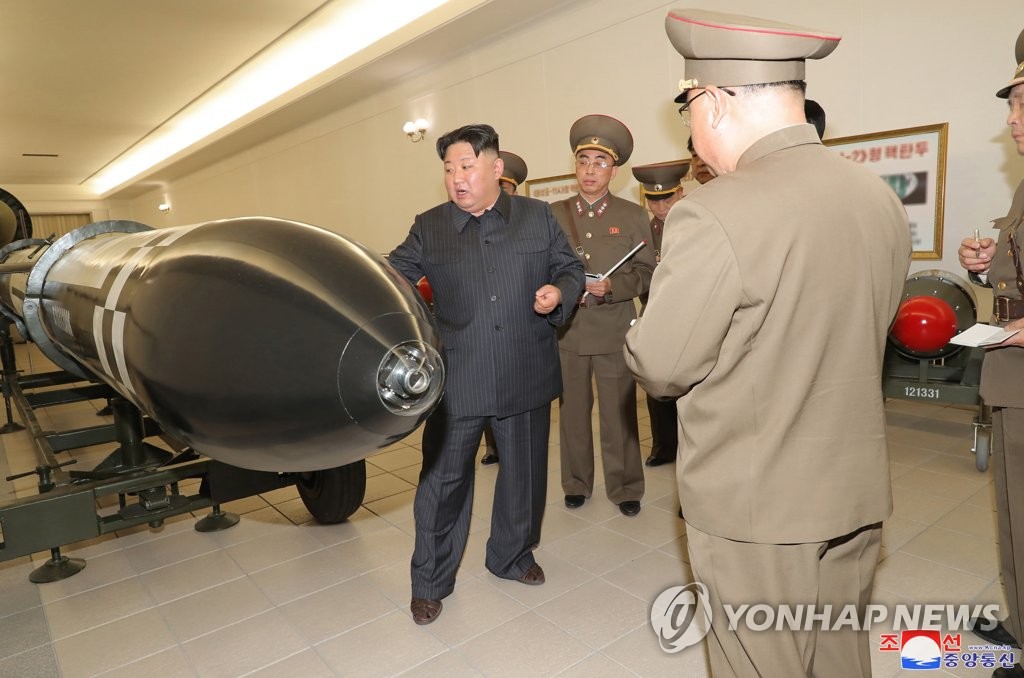 خبراء: كوريا الشمالية تسعى إلى زيادة الأسلحة النووية لتحسين «قدرات الضربة الثانية»