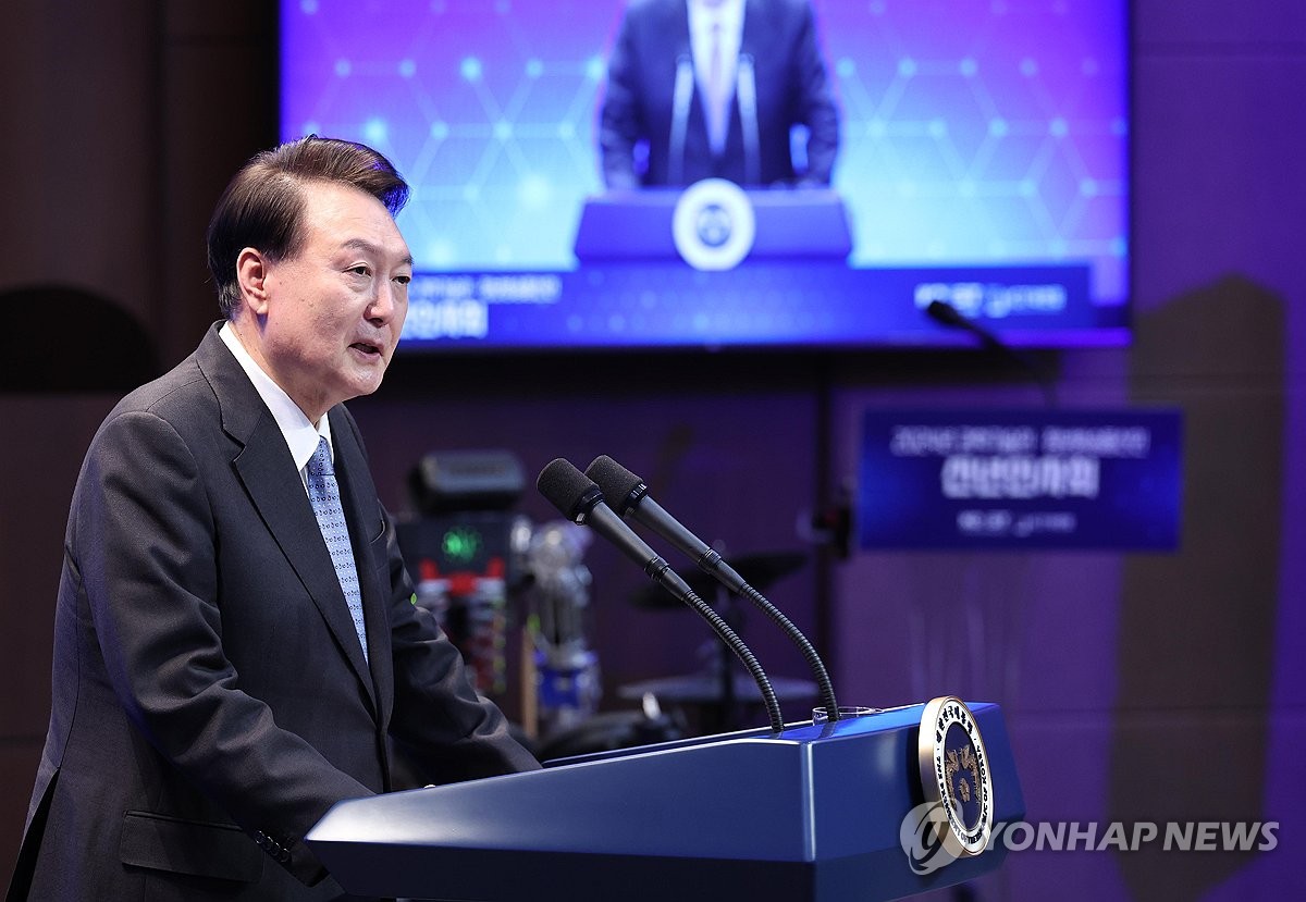 الرئيس يون يتعهد بتقديم الدعم الكامل للبحث والتطوير المبتكر