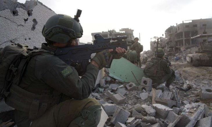 فیدیوهات ؛ القسام: نفذنا عمليات قنص جنود إسرائيليين واستهدفنا آليات عسكرية بغزة