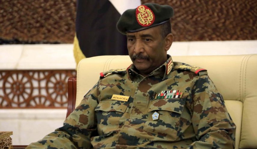 البرهان يأمر قوات الدعم السريع بالرحيل.. ولا افق لنهاية حرب السودان