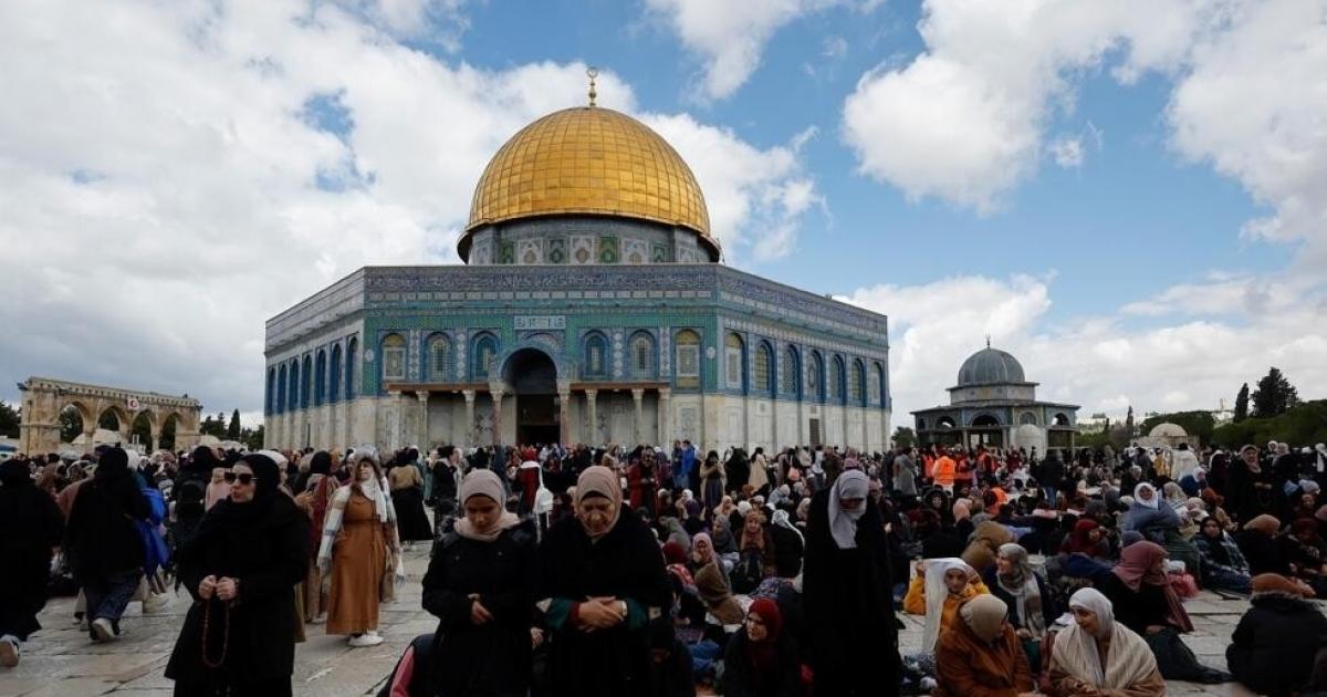 "دعاة فلسطين" يستنكر قرار الاحتلال بمنع وصول المصلين إلى المسجد الأقصى المبارك | وكالة شمس نيوز الإخبارية - Shms News |