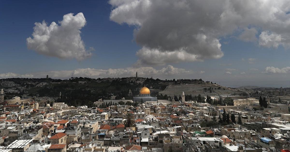 3 شهداء و141 معتقلًا و1032 انتهاكًا للاحتلال في القدس بيانير | وكالة شمس نيوز الإخبارية - Shms News |