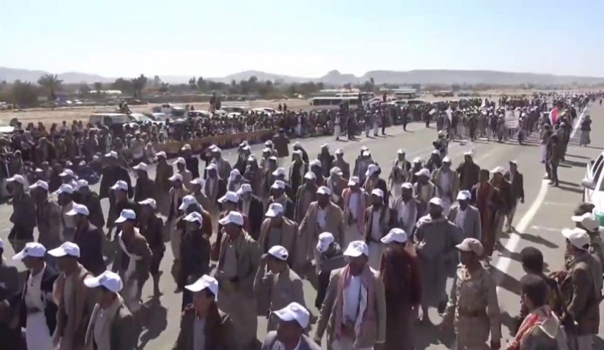 اليمن: عروض عسكرية شعبية تقام في صعدة لخريجي دورات طوفان الأقصى
