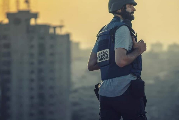 الكيان يحاول حجب الحقائق.. إنتقادات أممية لمنع الاحتلال دخول الصحفيين الى غزة