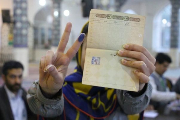 الرعايا الايرانيون في الخارج يدلون بأًصواتهم في الإنتخابات الرئاسية