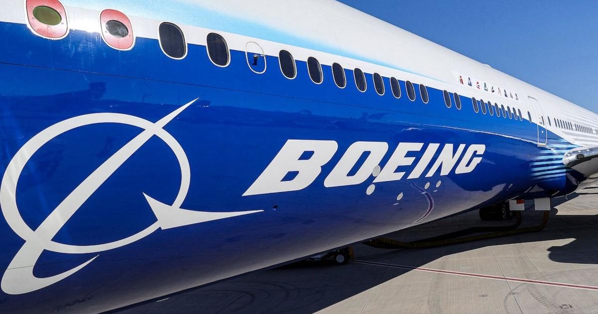 فرضت NTSB عقوبات على Boeing لنشرها تفاصيل التحقيق في انفجار باب خطوط ألاسكا الجوية