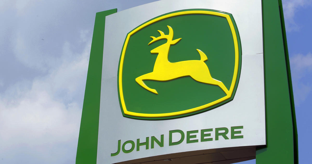 تراجعت شركة John Deere & Co. عن سياسات التنوع، بعد شركة Tractor Supply