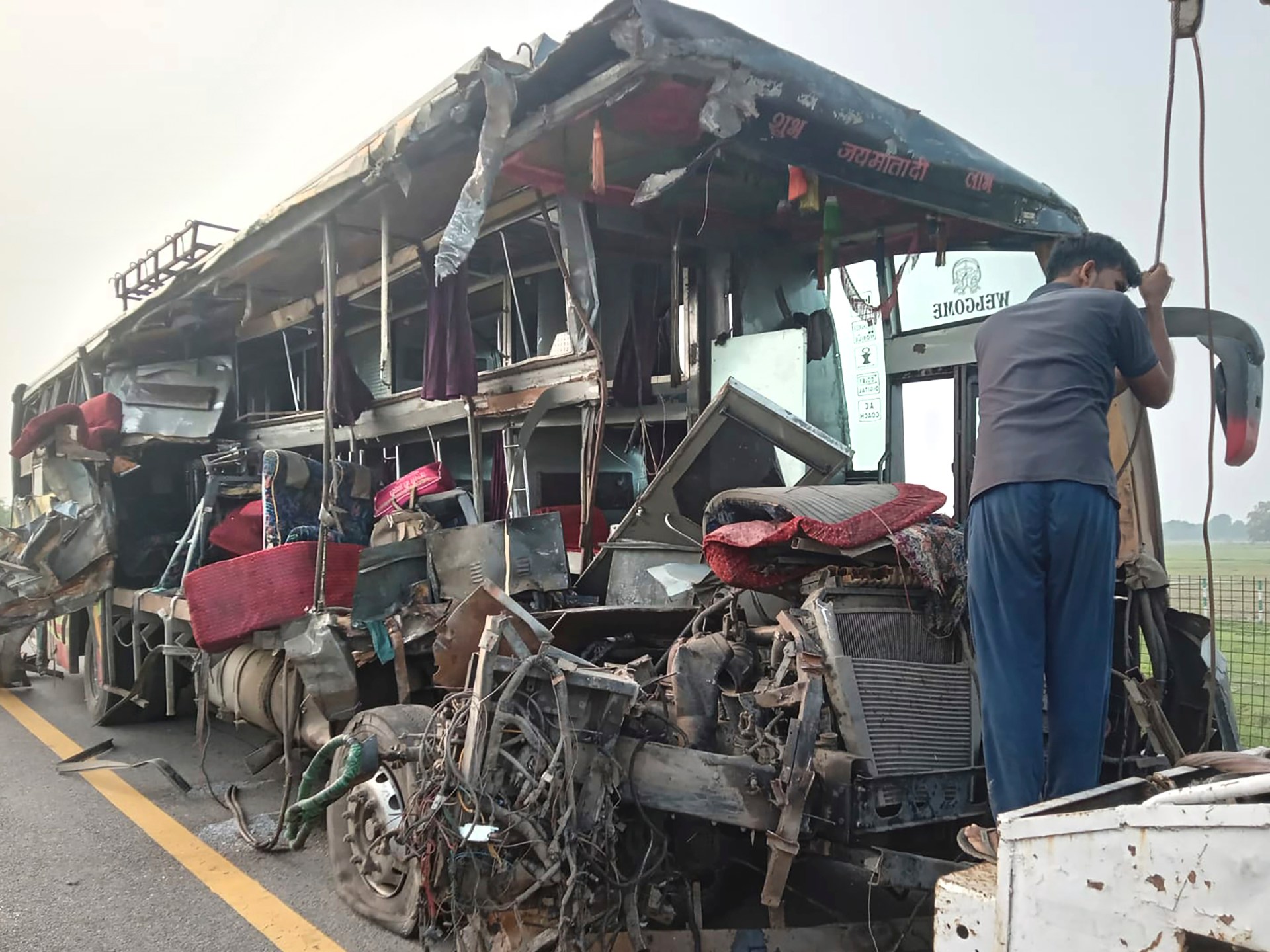 مصرع 18 شخصا في حادث حافلة شمال الهند | أخبار