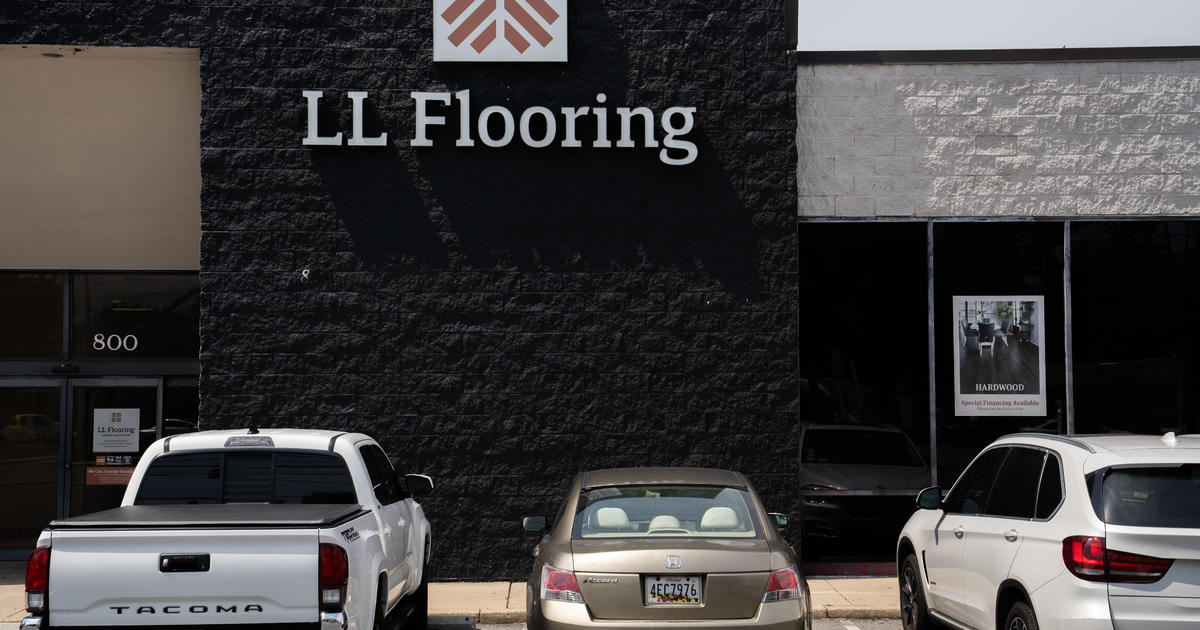 أعلنت شركة LL Flooring إفلاسها وستغلق 94 متجرًا. إليكم أماكنها.