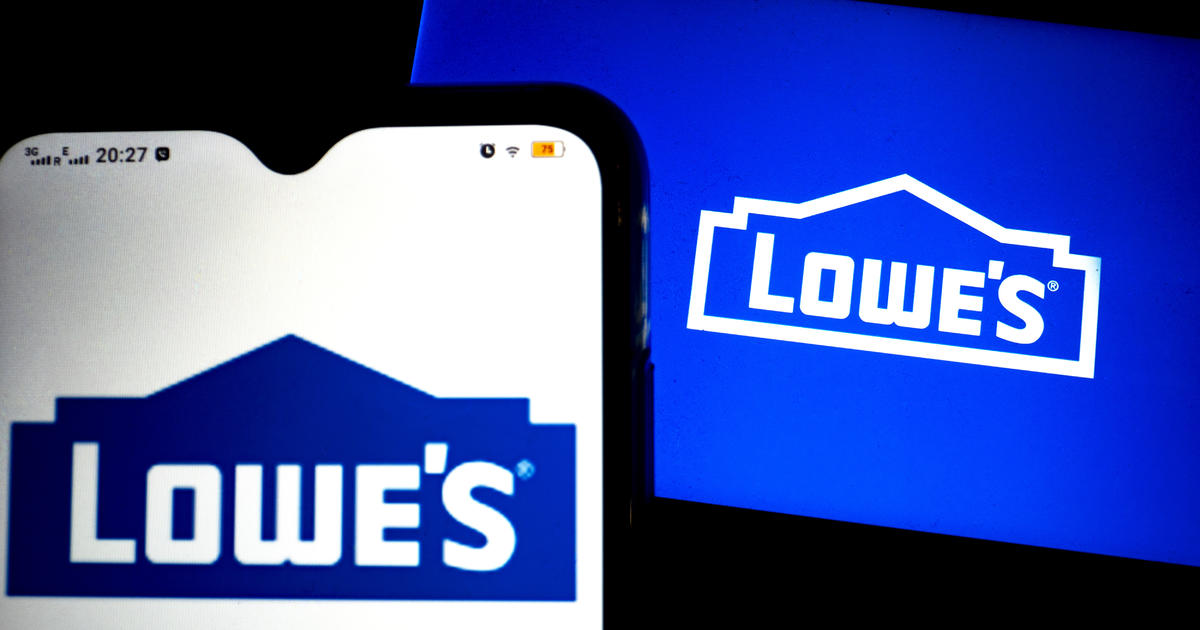 انضمت شركة Lowe's إلى شركات كبيرة أخرى في التراجع عن سياسات DEI وسط انتقادات من المحافظين