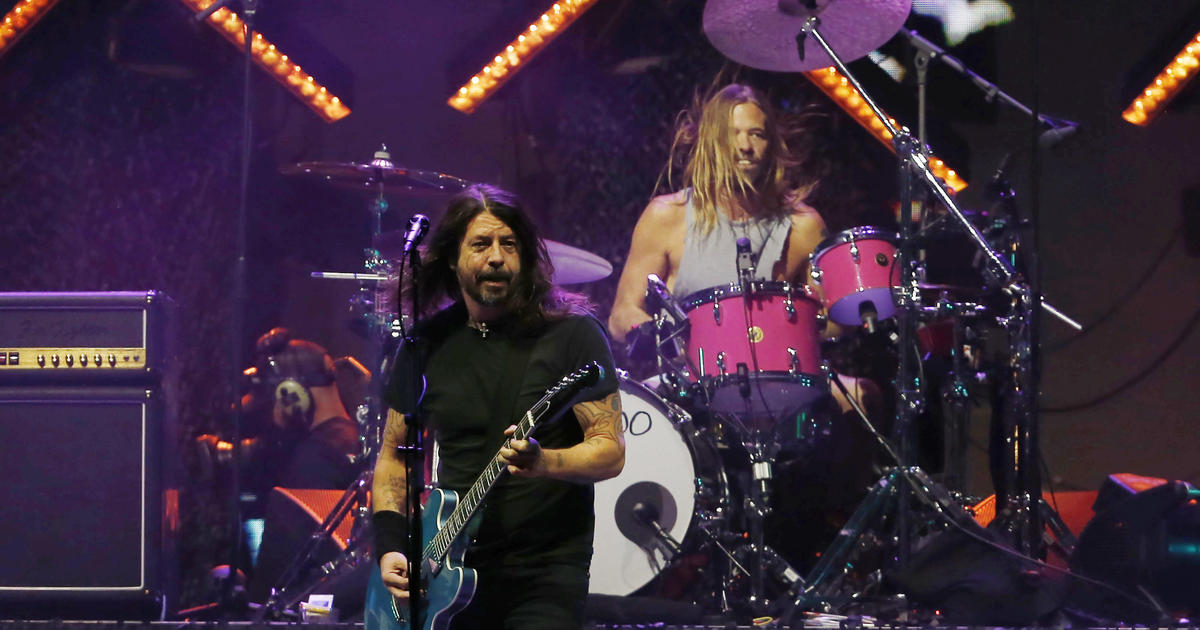 قالت فرقة Foo Fighters إنها لم توافق على استخدام ترامب لأغنية My Hero في تجمع أريزونا، وستتبرع بحقوق الملكية لحملة هاريس-والز