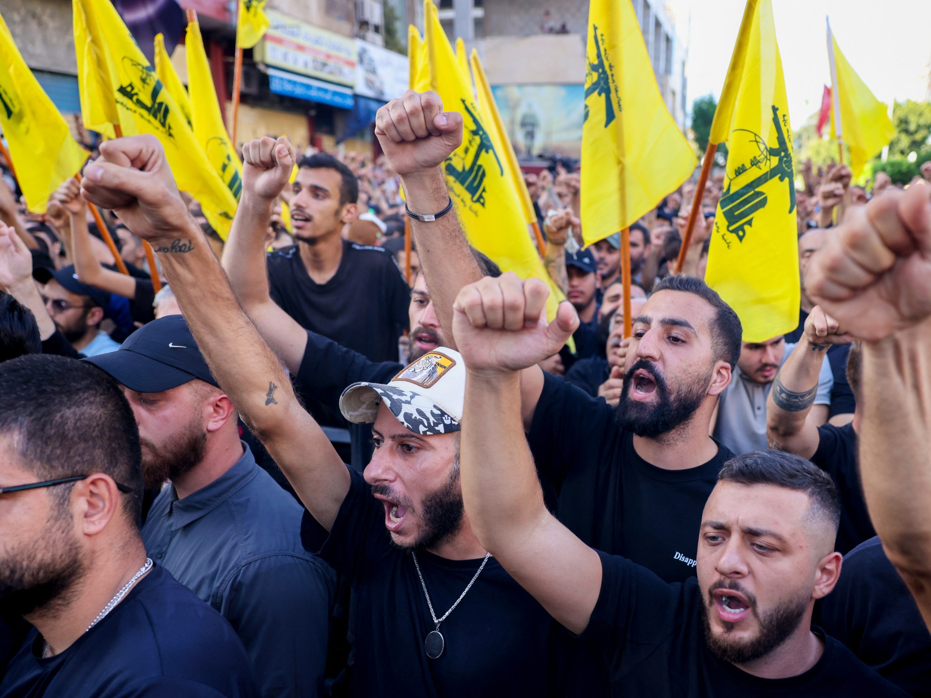 إسرائيل تحذر المدنيين من غارات جوية تستهدف لبنان | أخبار الصراع الإسرائيلي الفلسطيني