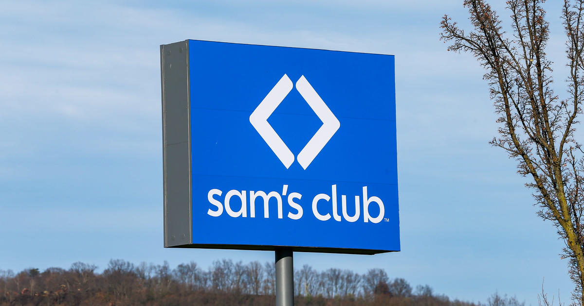 ترفع شركة Sam's Club الأجور في إطار تنافسها مع شركة Costco وغيرها من تجار التجزئة على العمال