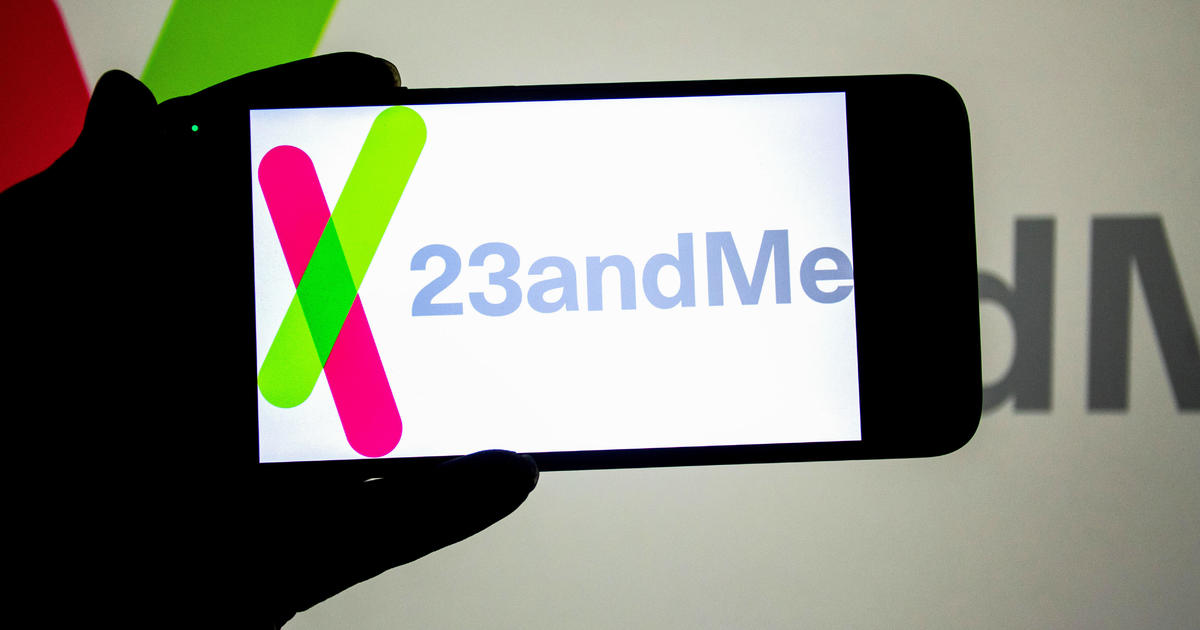 تواجه 23andMe مستقبلًا غامضًا. إليك كيفية حذف بيانات الحمض النووي الخاصة بك.