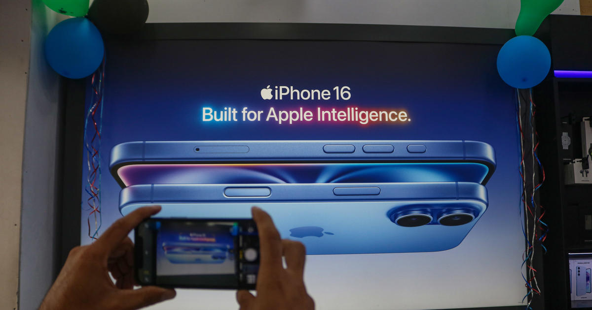 يبدأ طرح Apple Intelligence AI اليوم بإصدار iOS 18.1