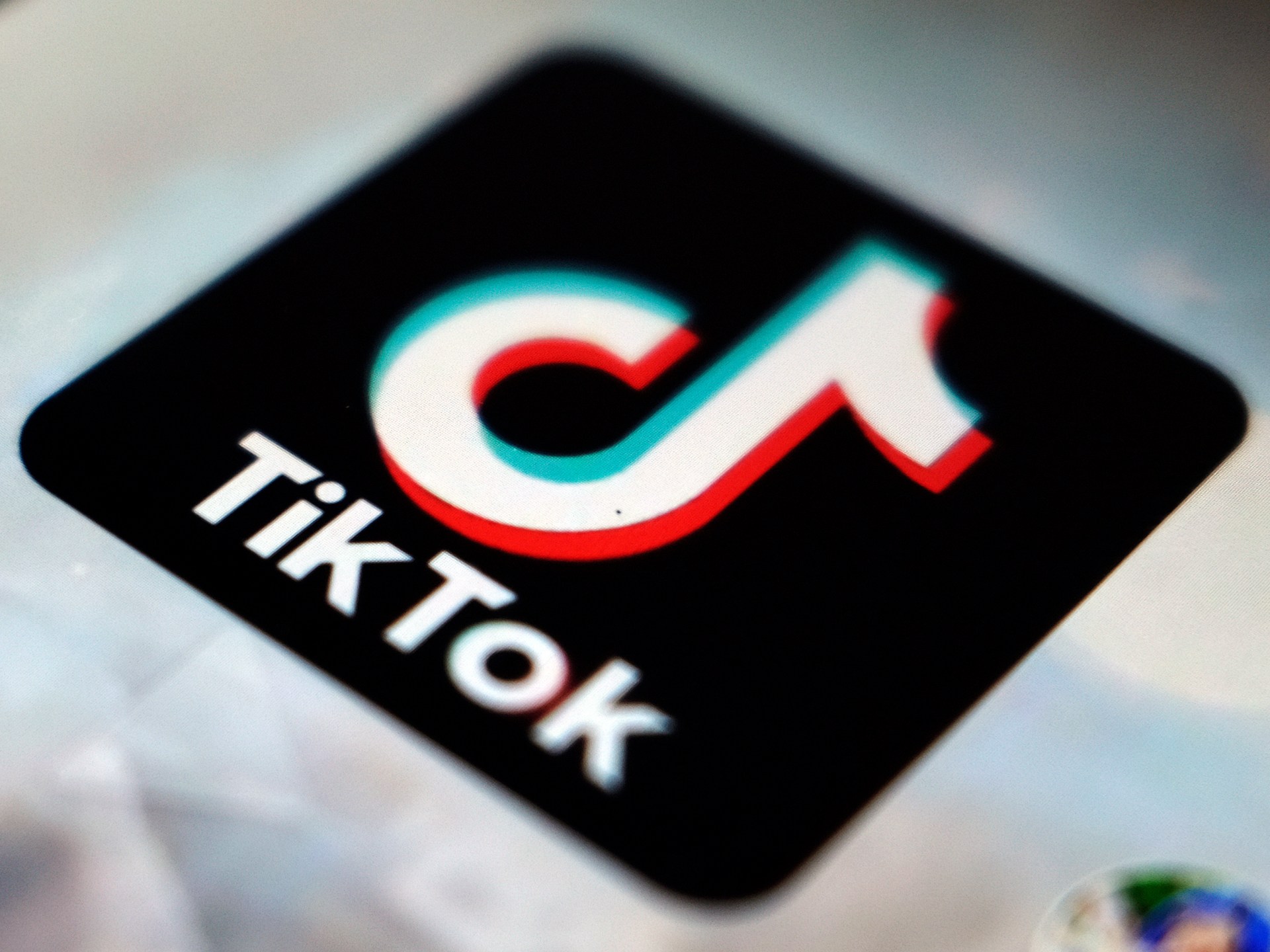 بالنسبة لـ Tiktok المحاصر، يقدم ترامب الأمل في إرجاء التنفيذ | تكنولوجيا