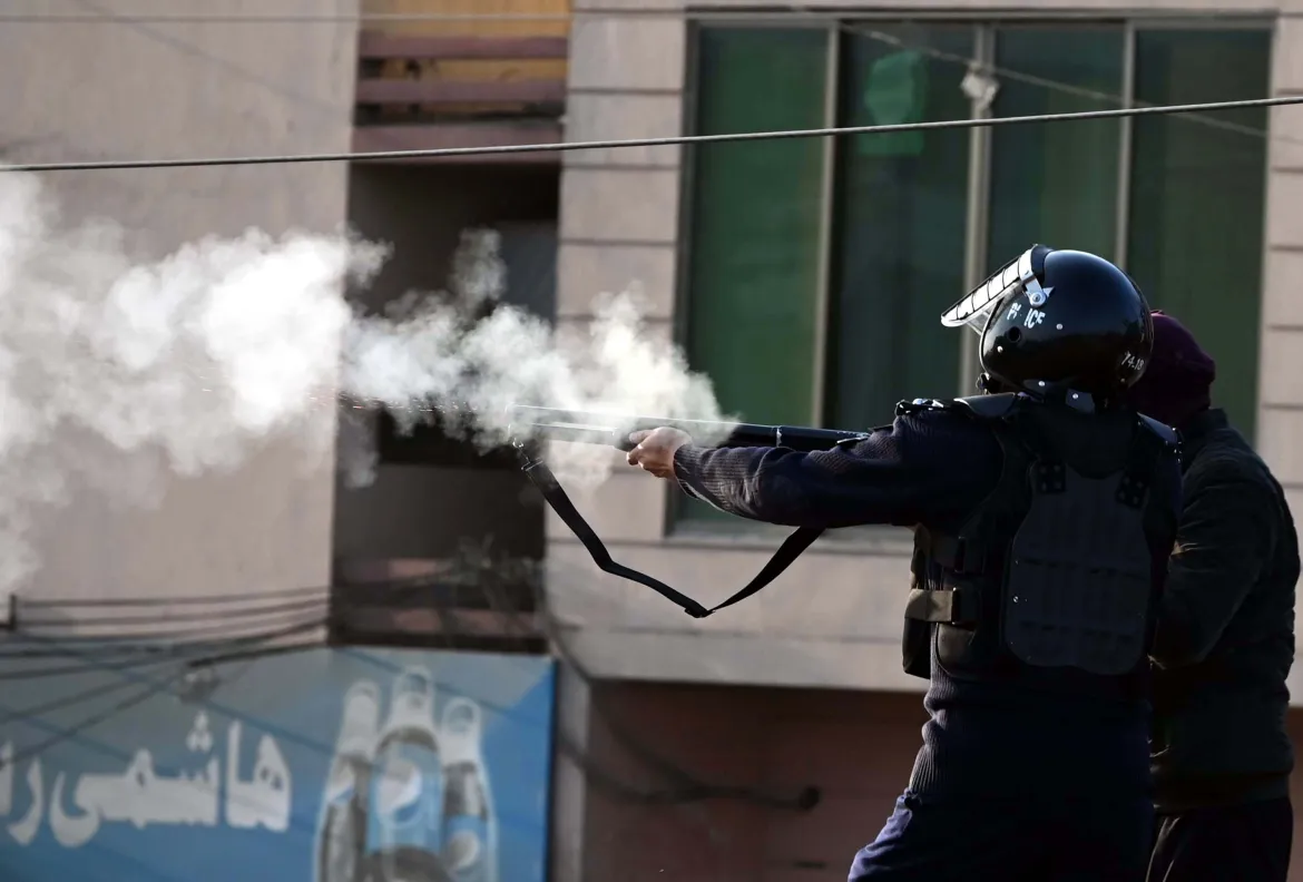 حدیث الصور ؛ احتجاجات في باكستان تطالب بالإفراج عن عمران خان