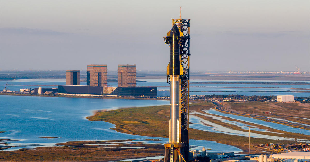 ستطلق شركة SpaceX المركبة الفضائية Super Heavy Starship اليوم، ومن المقرر أن يحضرها ترامب. إليك ما يجب معرفته.