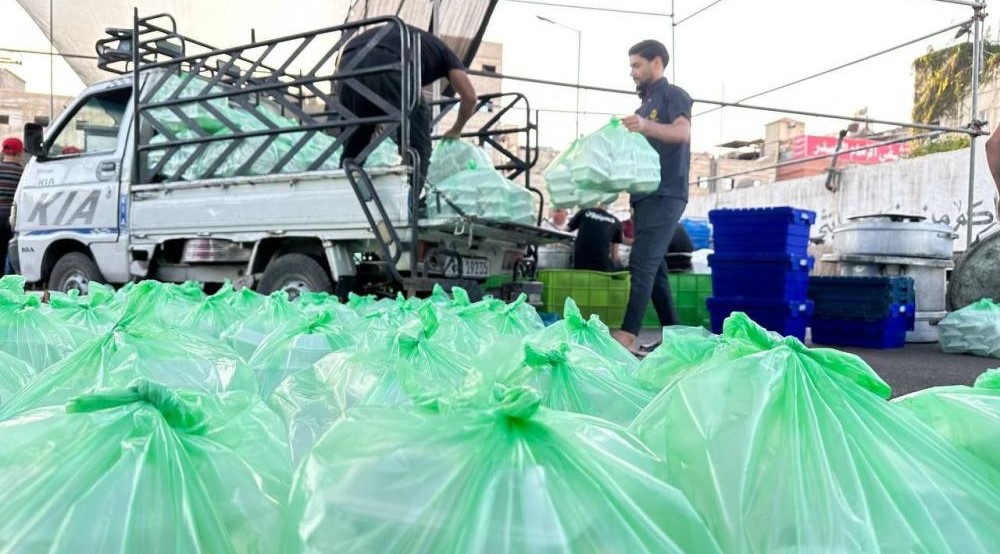 العتبة الحسينية تباشر بإغاثة السوريين النازحين جراء الأعمال الارهابية