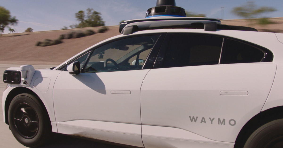 تعرض Waymo سيارة ذاتية القيادة بالكامل وسط مخاوف تتعلق بالسلامة